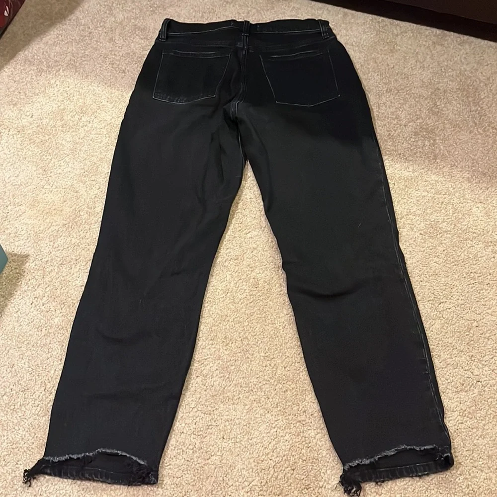 A&F the mom high rise black jeans - Picture 2 of 4